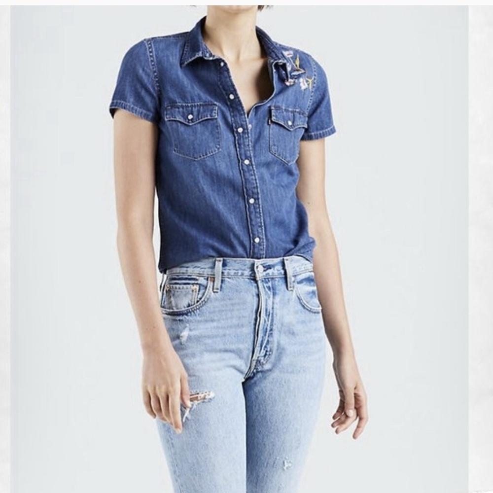 Levi's Soft Denim Short Sleeve Embroidery Button-Up Shirt XS *D2